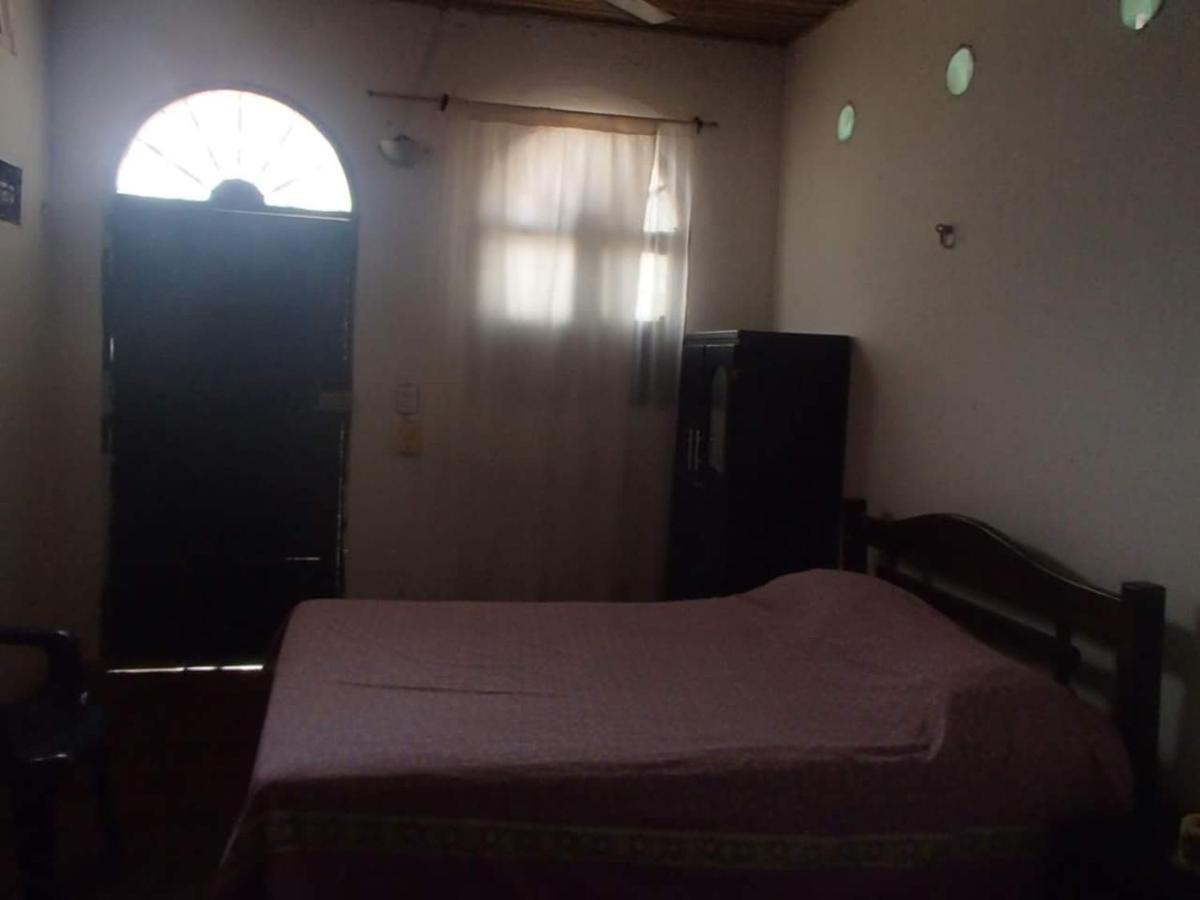 El Garaje Hostal ตากังกา ภายนอก รูปภาพ